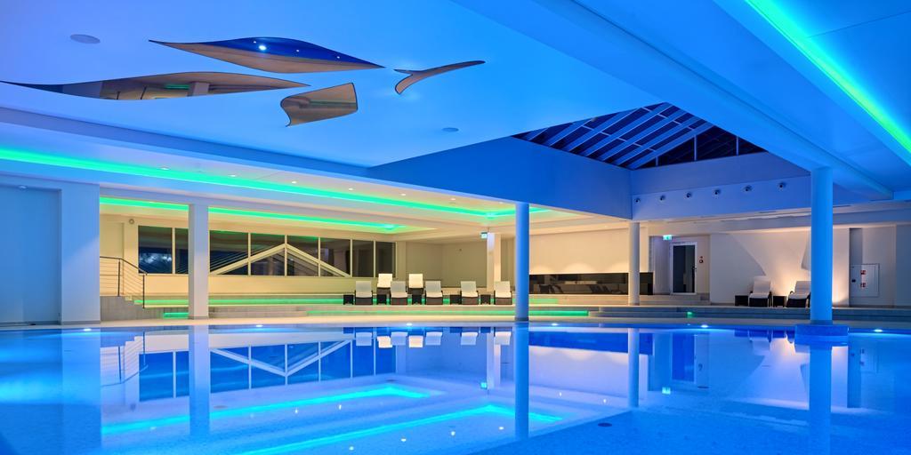 그랜드 루비치 우즈드로비스코 우스트카 호텔 외부 사진 The interior of the hotel