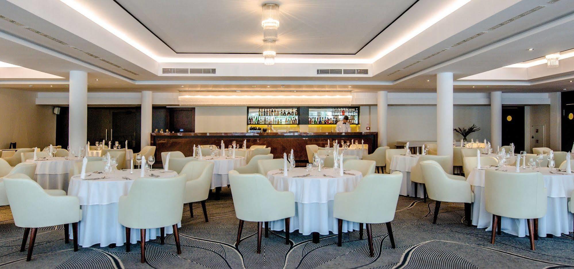 그랜드 루비치 우즈드로비스코 우스트카 호텔 외부 사진 The restaurant